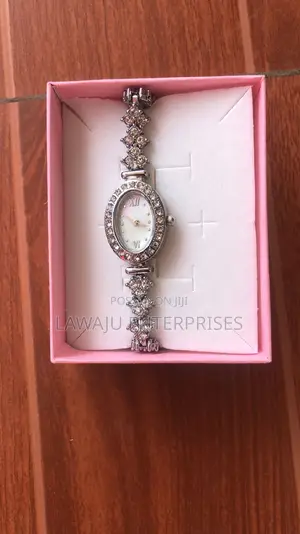 Crystal Luxury Ladie's Watch