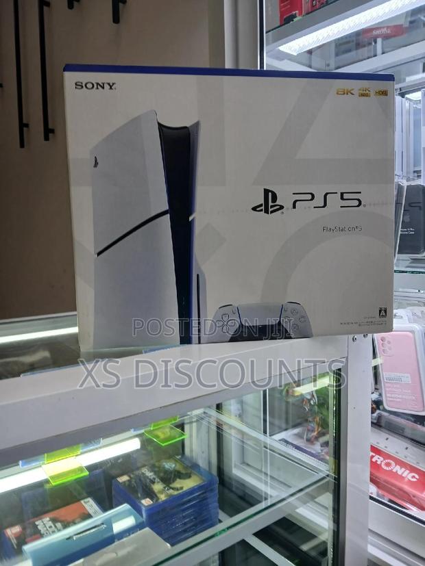 PS5 PS5 PS5 :<Playstation 5 Slim Console
