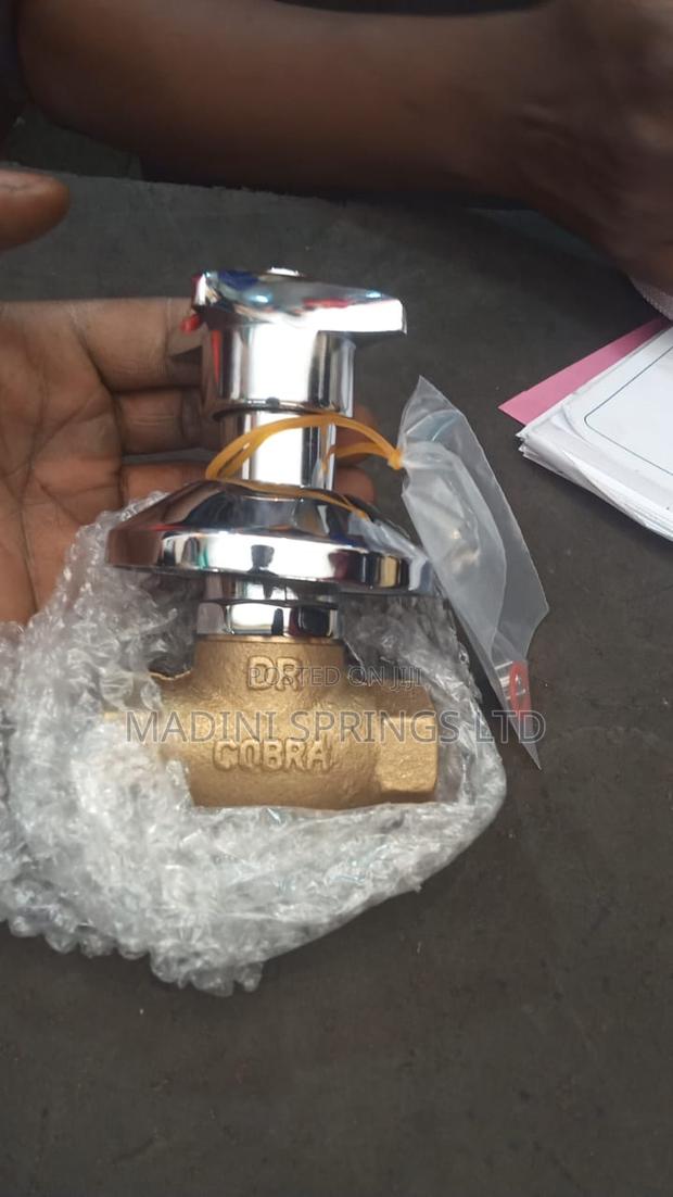 Cobra Stop Cork Concealed Shower 1/2inch - main view