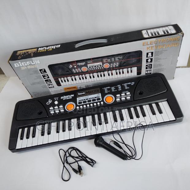 61 Keys Piano/Keyboard With USB Cable for Kids - thumbnail 2