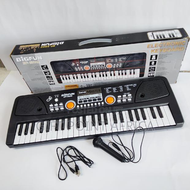 61 Keys Piano/Keyboard With USB Cable for Kids - thumbnail 3