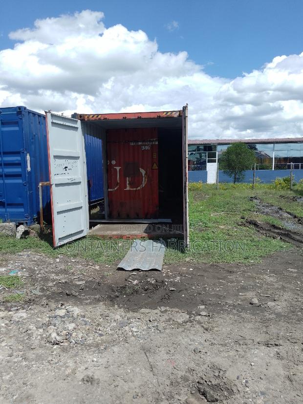 40ft Container Shop Being Converted Into 5shops - main view