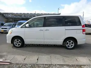 Seven Seater Car Hire Van Chauffeured Voxy /Noah