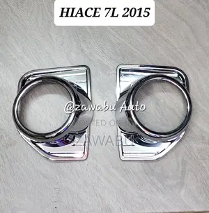 HIACE 7L Chrome Foglight Cover 2012_2017