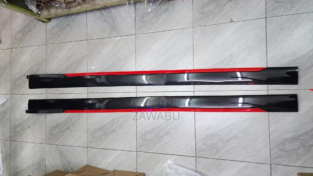 Universal Side Skirts Black/Red