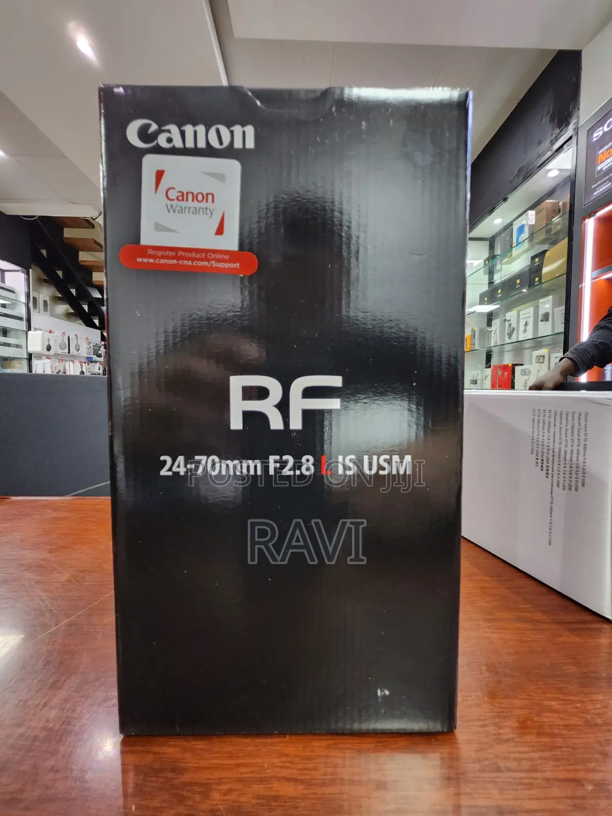 Canon Lens RF 24-70mm F/2.8