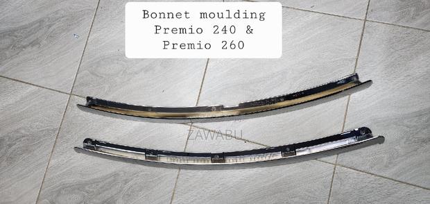 Premio 240 Chrome Bonnet Moulding