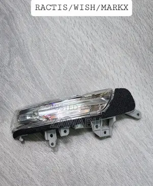 Side Mirror Blinker TOYOTA RACTIS 2012<