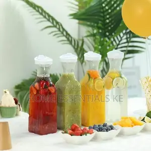 1.5L Clear Pitcher Jug , Lightweight Juice/Water Carafe