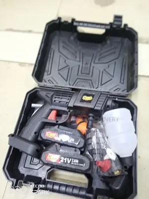Cordless Pressure Washer /Carwash Machine