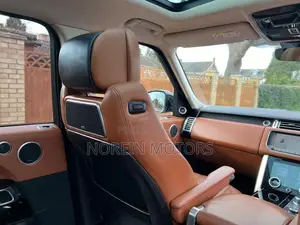 Land Rover Range Rover Vogue 2018 Blue