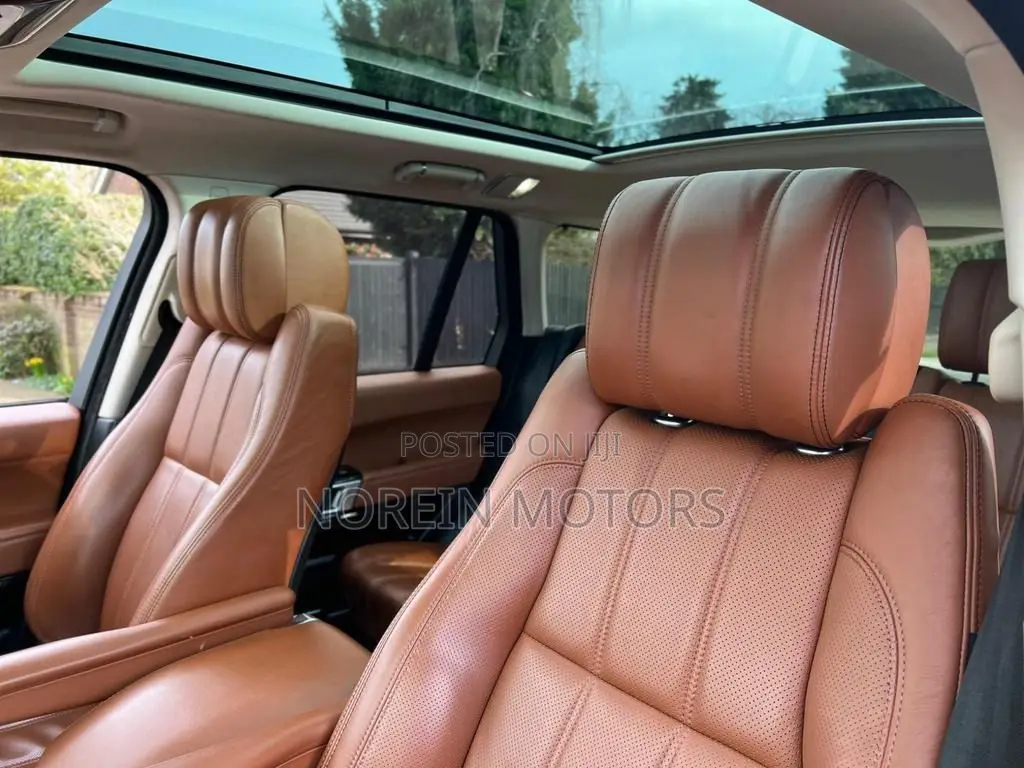 Land Rover Range Rover Vogue 2018 Blue