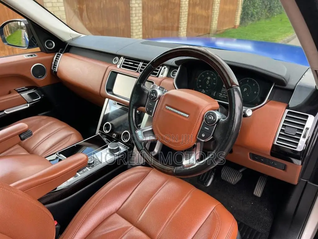 Land Rover Range Rover Vogue 2018 Blue