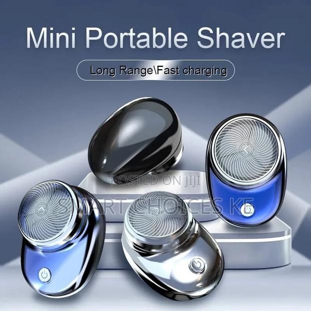 *Rechargeable Mini Lint Remover