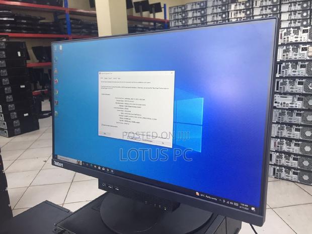 Desktop Computer Lenovo ThinkCentre M720 8GB Intel Core I5 HDD 500GB - main view