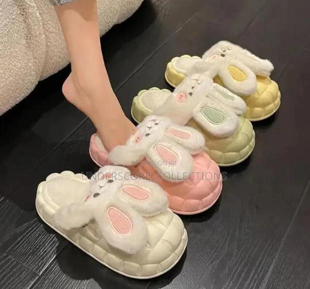 Warm Fluffy Sandals - thumbnail 4