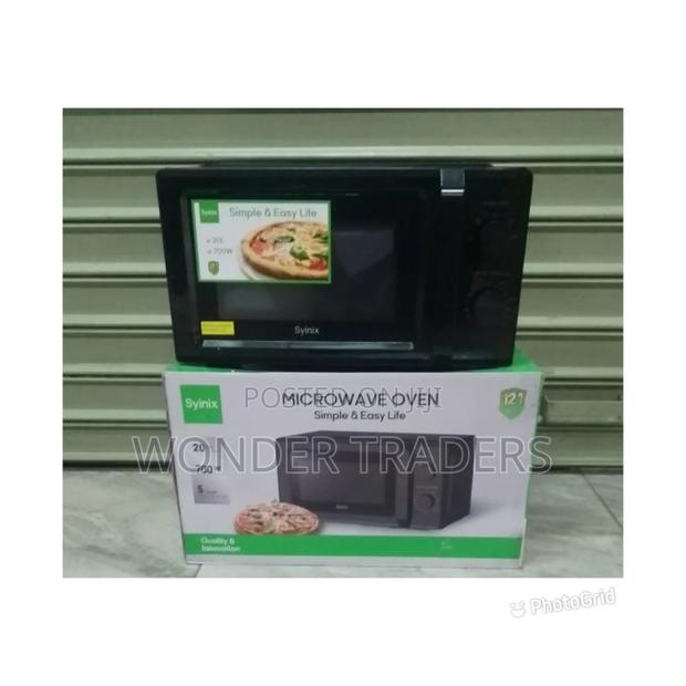 Synix Manual Microwave 20L Model MW720-05M