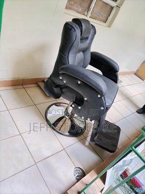 Adjustable Improvised Local Barber Chair - thumbnail 2