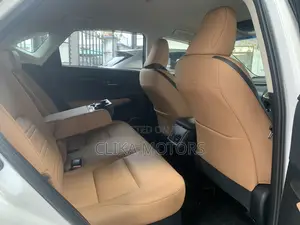 Lexus NX 2017 Pearl