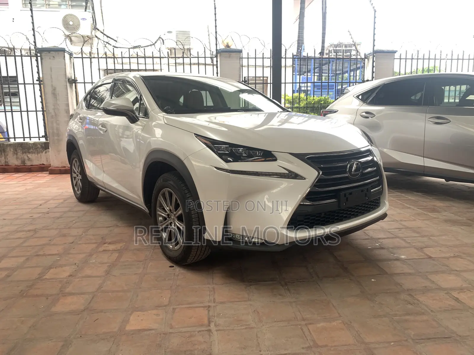 Lexus NX 2017 Pearl