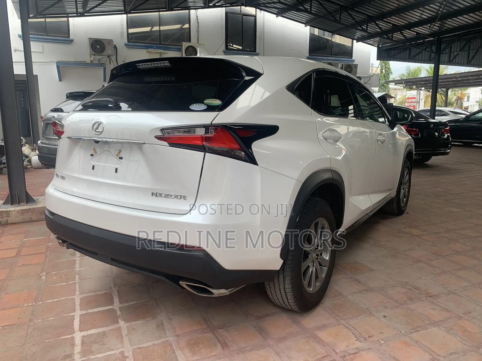 Lexus NX 2017 Pearl