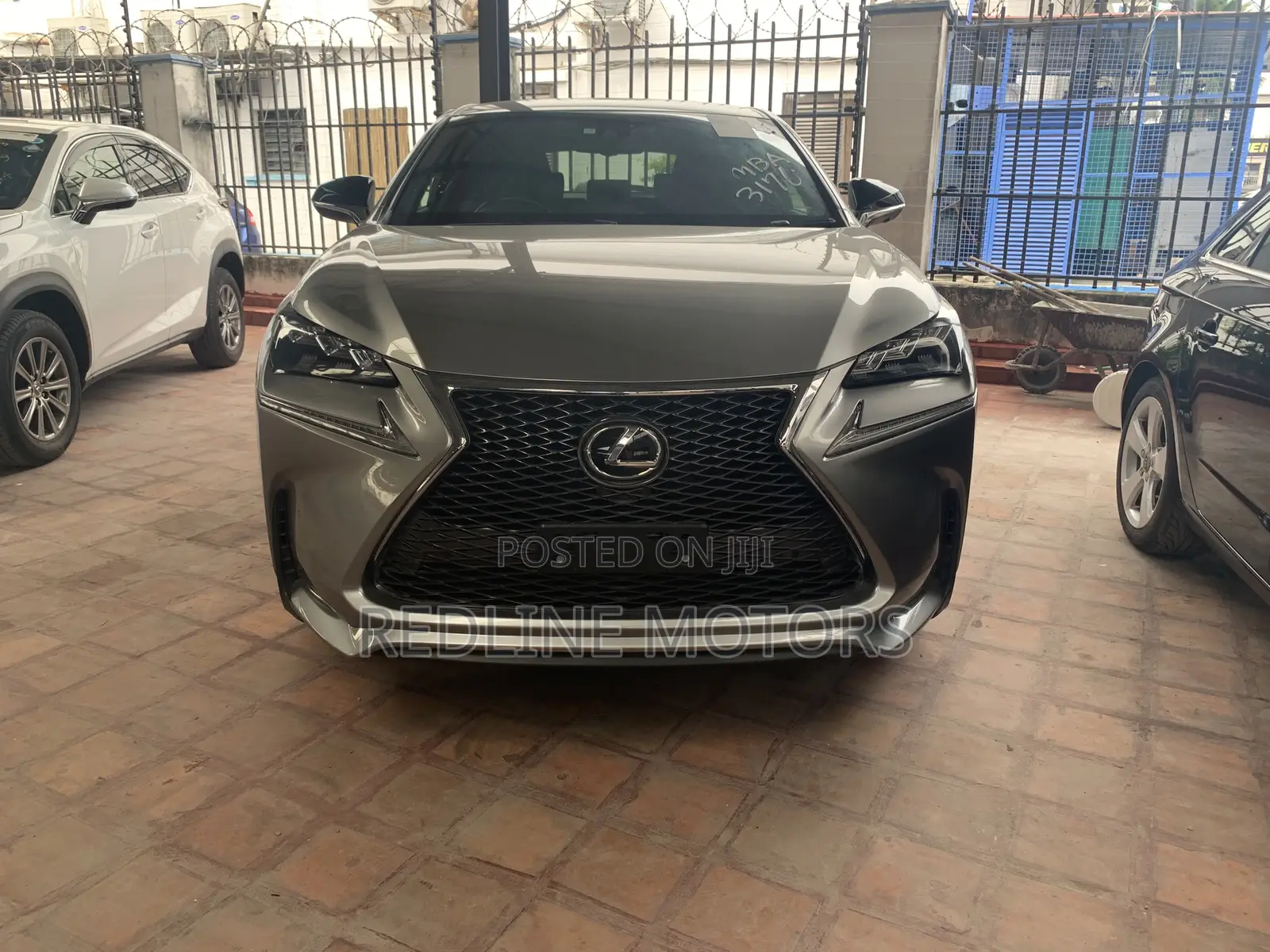 Lexus RX 200 2017 Gold
