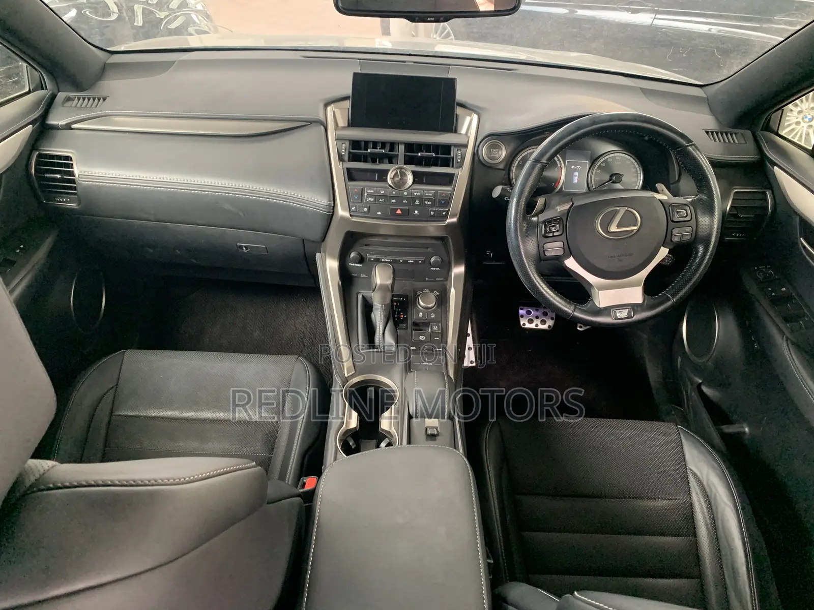 Lexus RX 200 2017 Gold