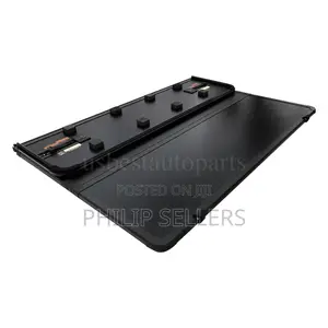Ford Hard Tri-Fold Truck Bed Tonneau Cover