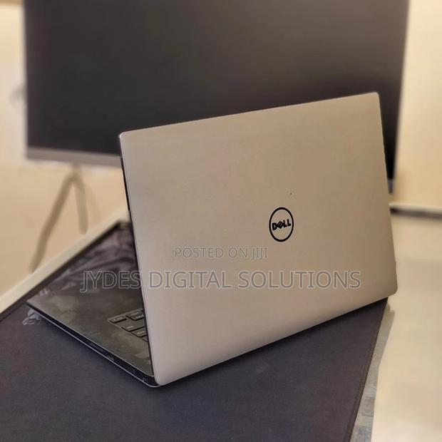 Laptop Dell Precision 5510 16GB Intel Core I7 SSD 512GB - thumbnail 4