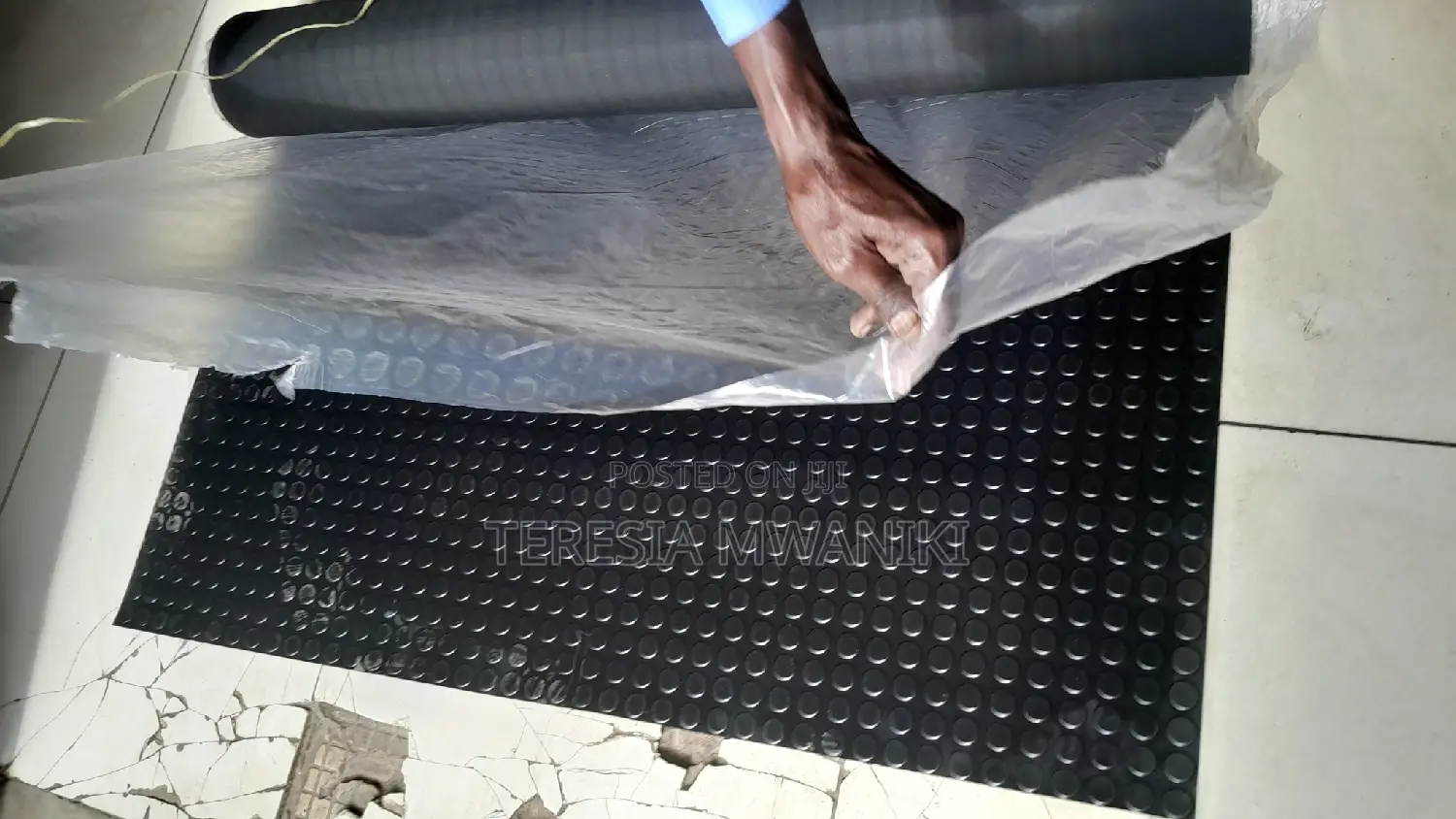Round Studded Rubber Mat/ Coin Pattern Rubber Mat