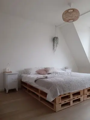 Pallets Bed 6578