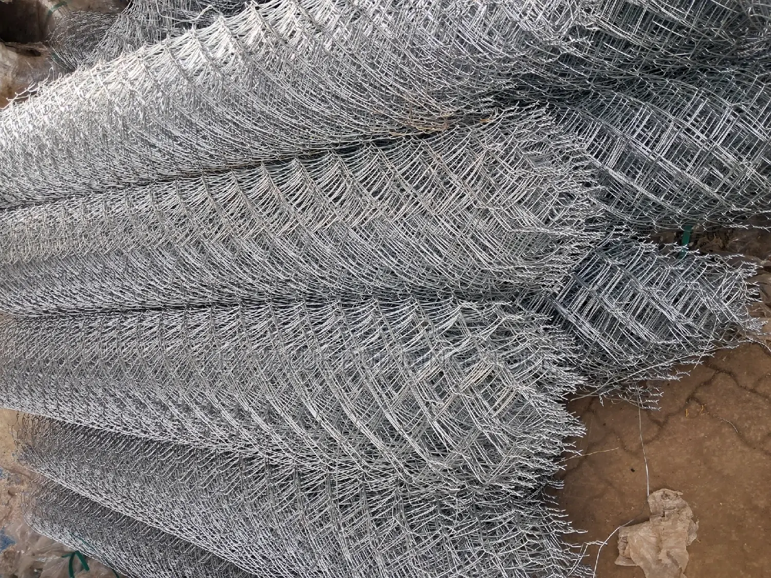Best-Quality Chainlink Fence (11g Mesh 80×80 4fts)