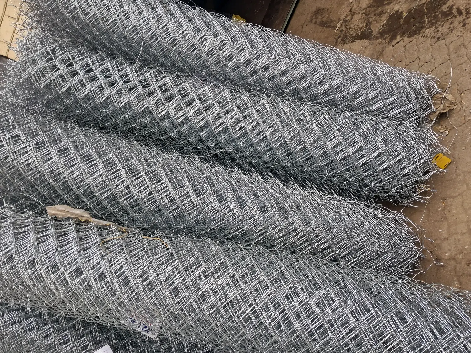 Best-Quality Chainlink Fence (11g Mesh 80×80 4fts)
