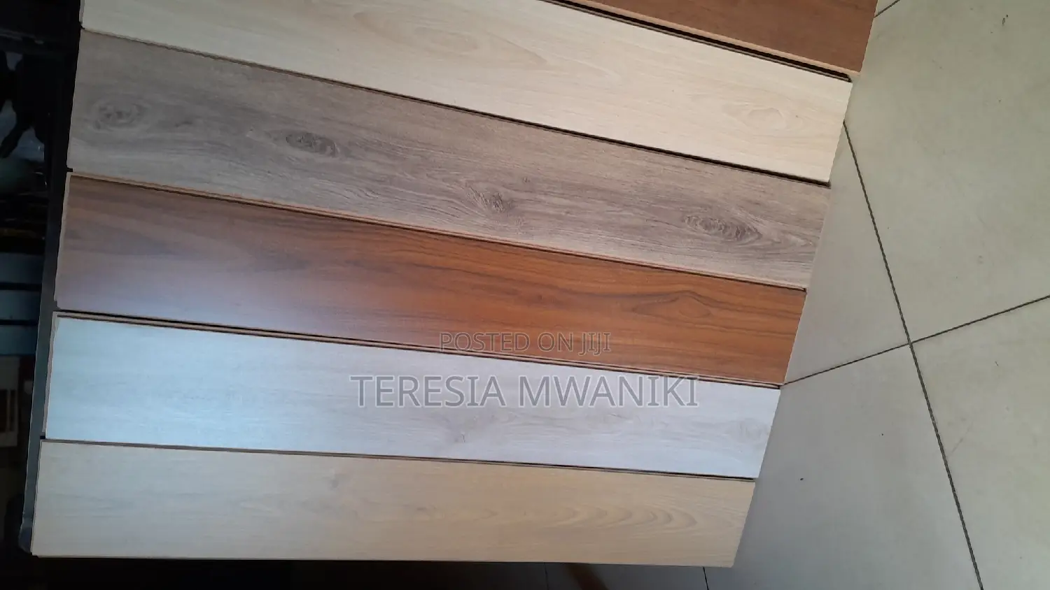 Laminated Floor Board