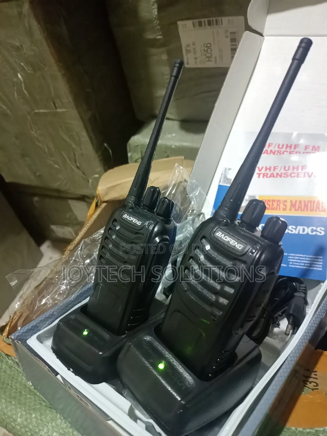 2pcs Hand Held Walkie Talkie 5kms Long Range Radio Calls
