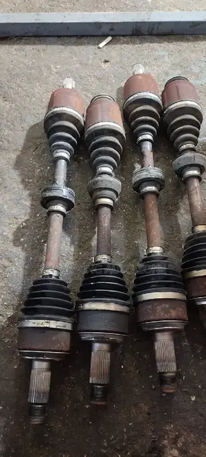 Prado 120 Drive Shaft.