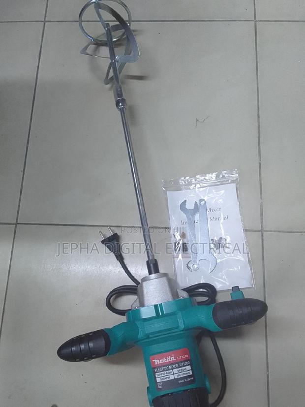 Makita Professional Paint Mixer. - main view