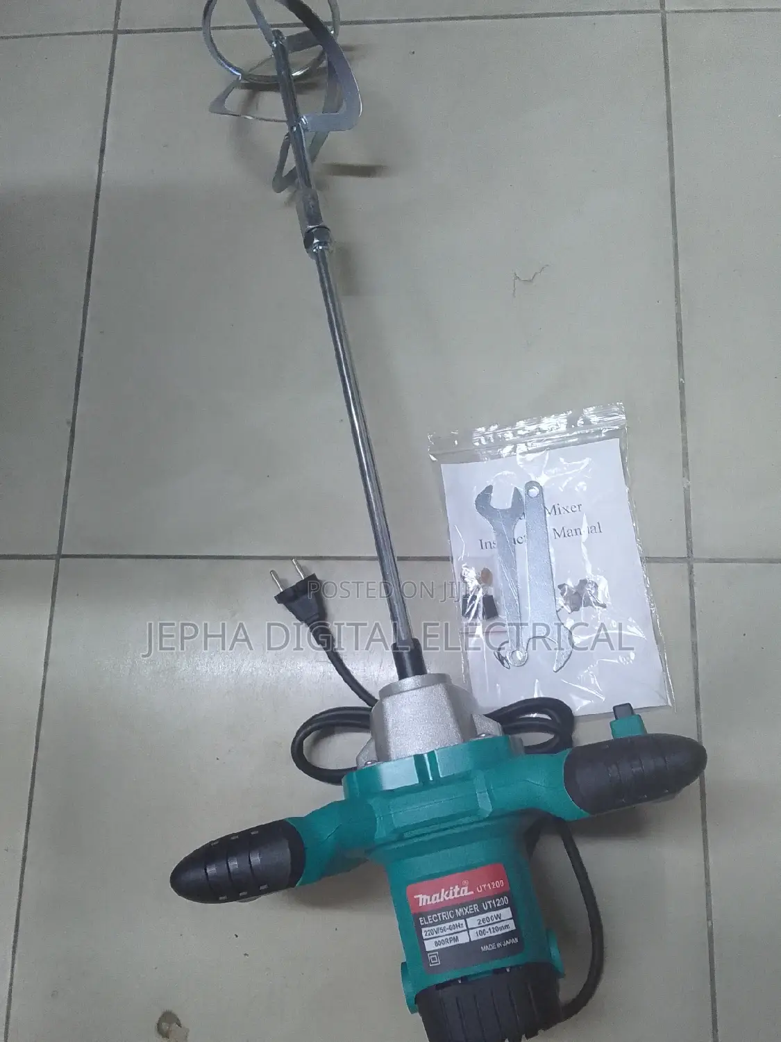 Makita Powerful Paint Mixer