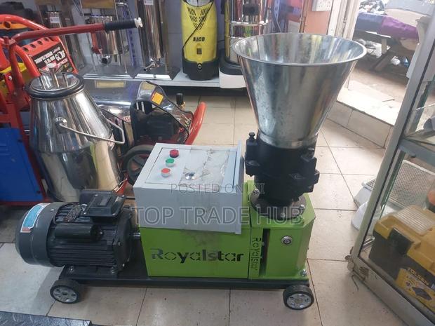 Pellet Maker Machine With Control Box, 300kgs/Hr - main view