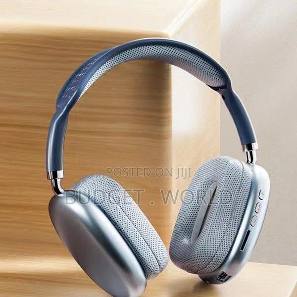 Brand New P9 Wireless Headphones With Built-in Microphone