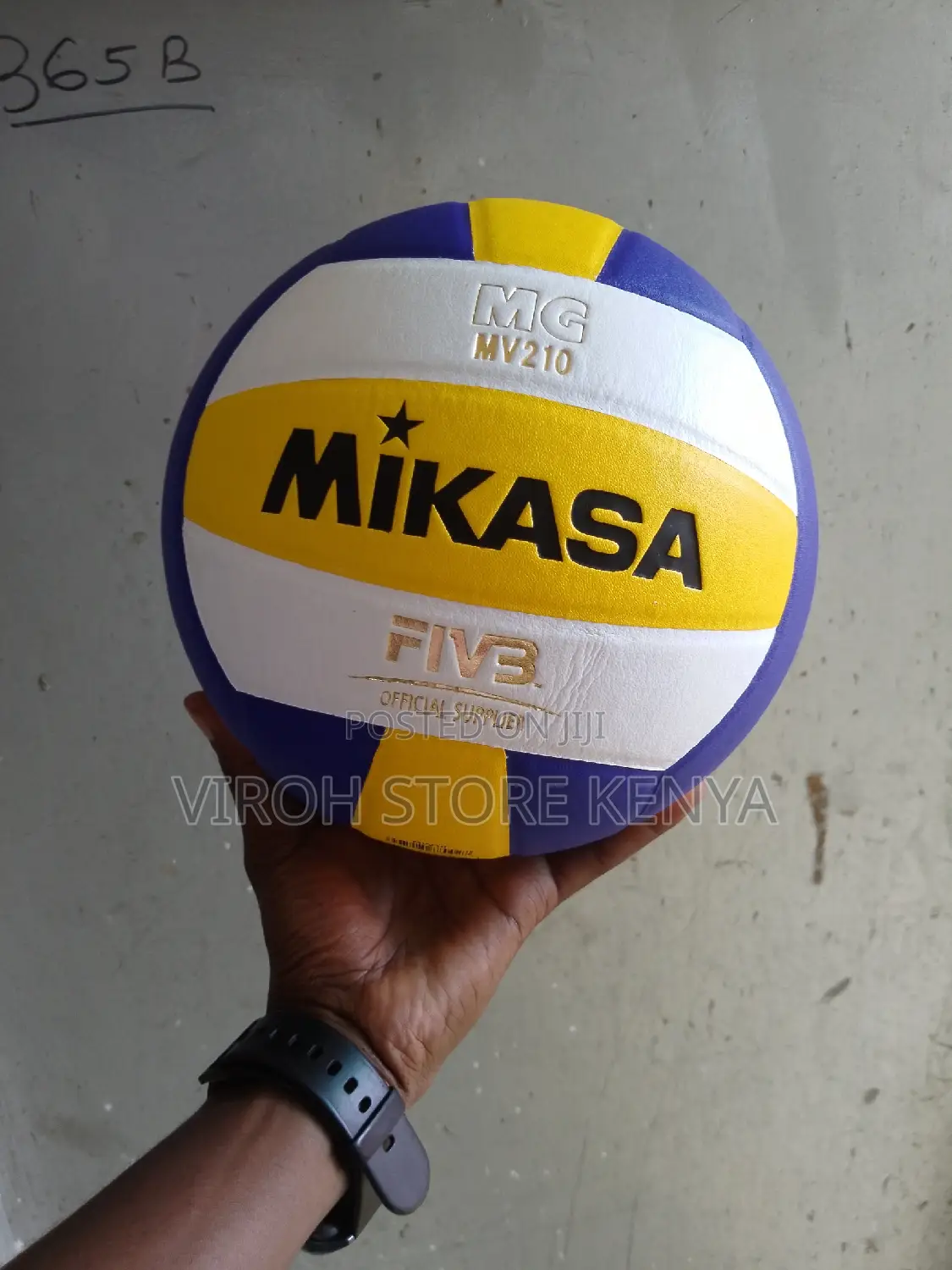Original Mikasa Volleyball M210