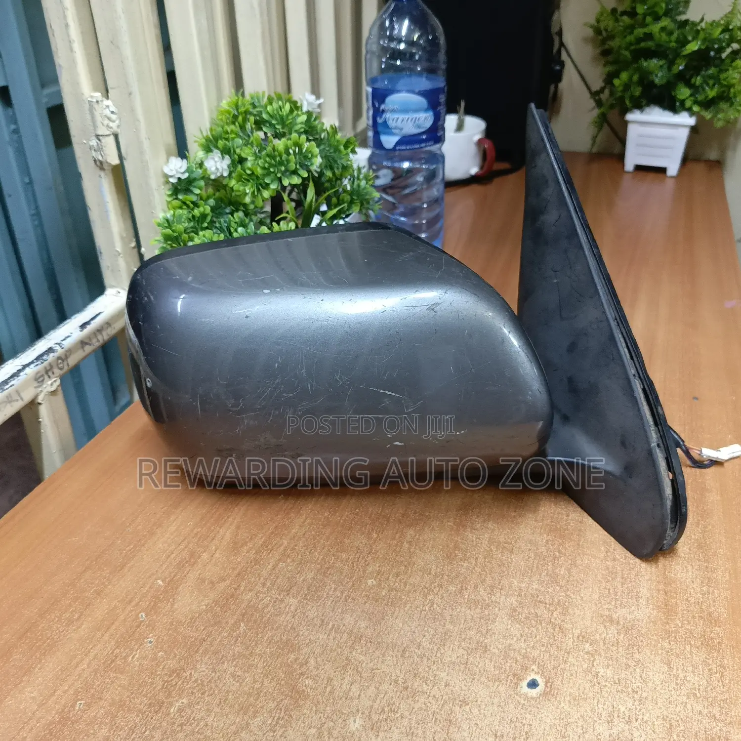 Suzuki Escudo RHS Side Mirror Automatic