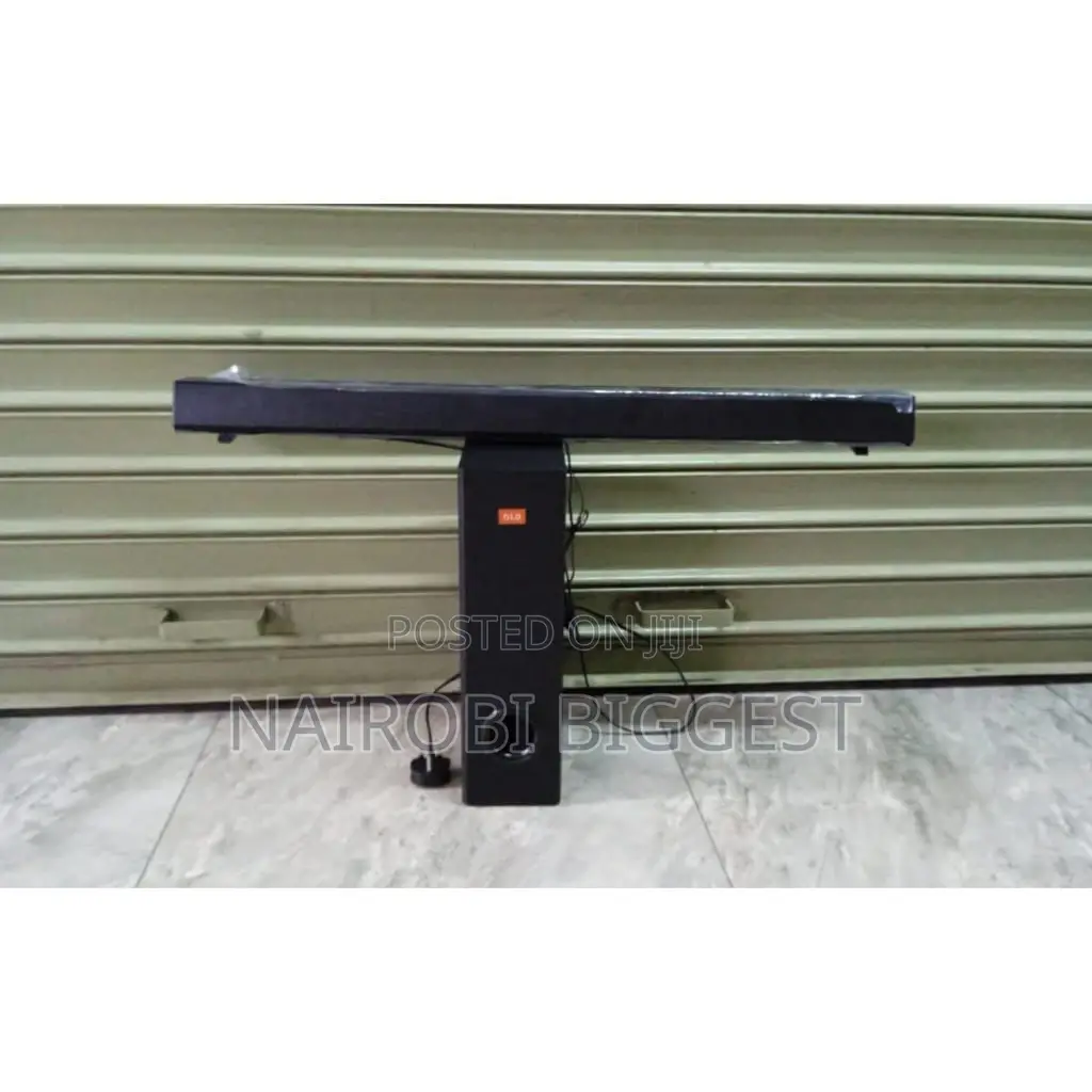 Classic *Gld Soundbar Speaker Available