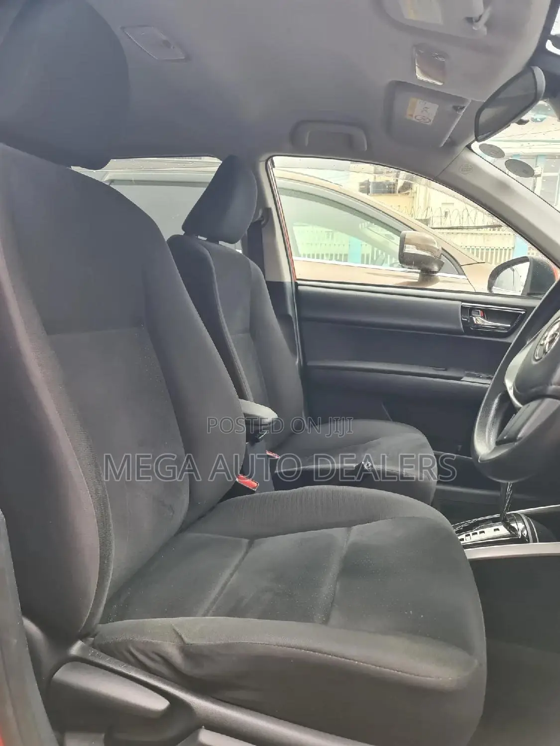 Toyota Corolla Fielder 2018 Orange