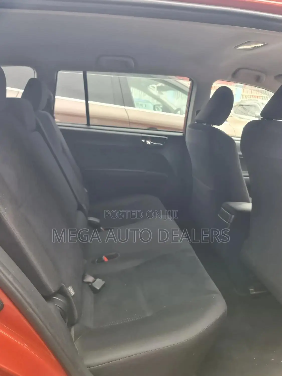 Toyota Corolla Fielder 2018 Orange