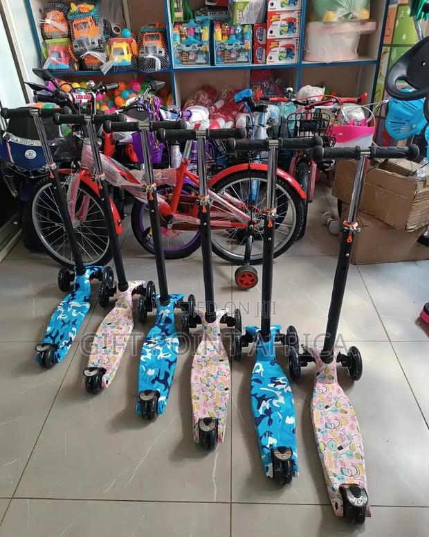 Three Wheels Kids Scooters - main view