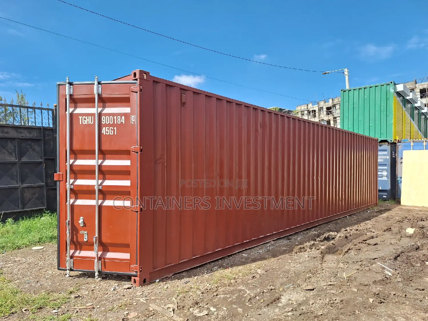 Clean Painted 40ft Container