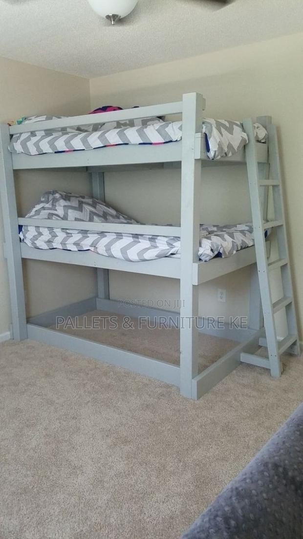 Simple Bunk Bed 645