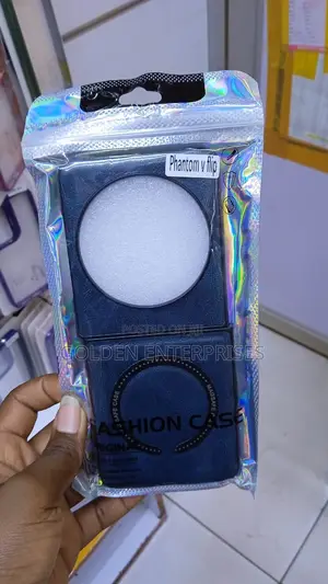 Phantom v Flip Leather Cover