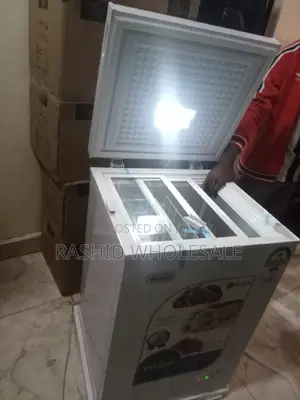 ✓* Nunix 100 L Chest Freezer